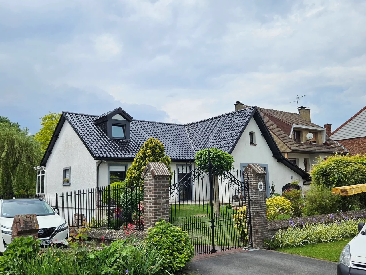 Rénovation de toiture et installation gouttières en zinc et velux à Montigny en Ostrevent - SAS Christophe Geltz - Couvreur Arras, Lens, Douai - 3